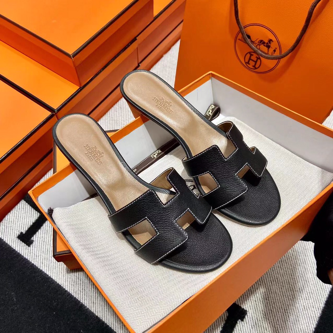 에르메스 올수공 오아시스 슬리퍼 샌들 앱송 57